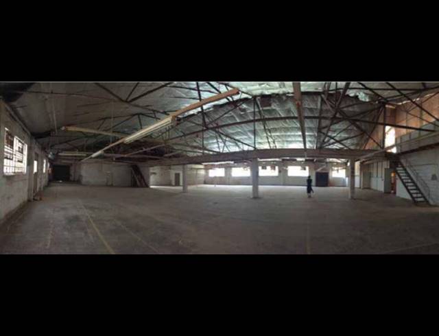 863M² FACTORY TO LET IN SALT RIVER